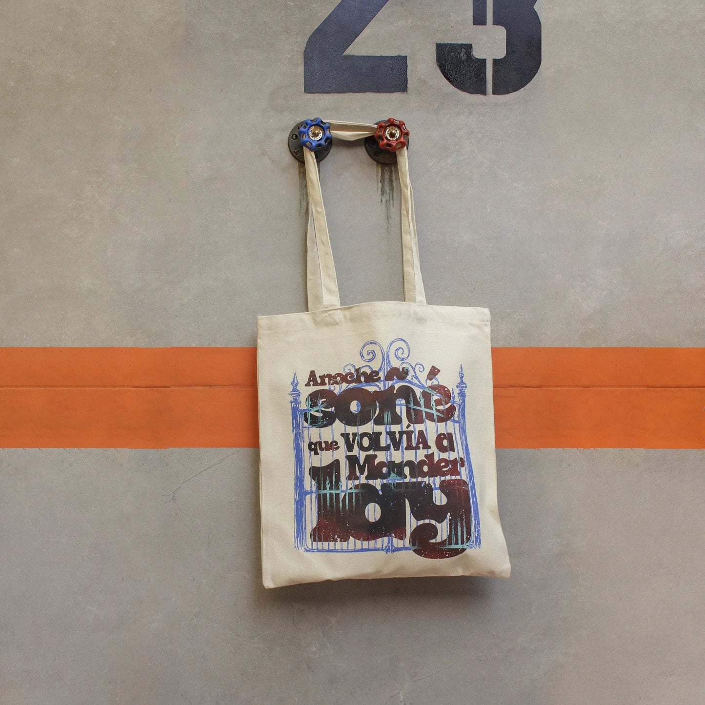 Tote Bag MANDERLAY · Hecha a mano · Tirada numerada · Color Crudo