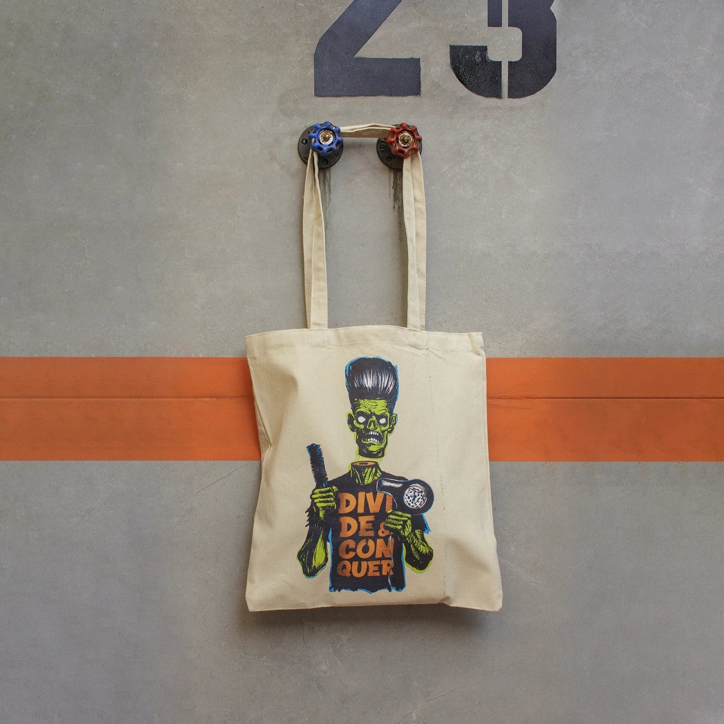 Tote Bag ZOMBI · Hecha a mano · Tirada numerada · Color Crudo